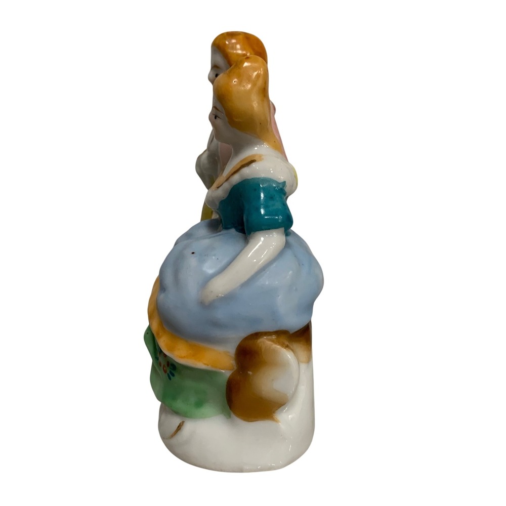 Vintage "Made in Occupied Japan" Colonial Couple Figurine Hand Painted Porcelain - Picture 4 of 7